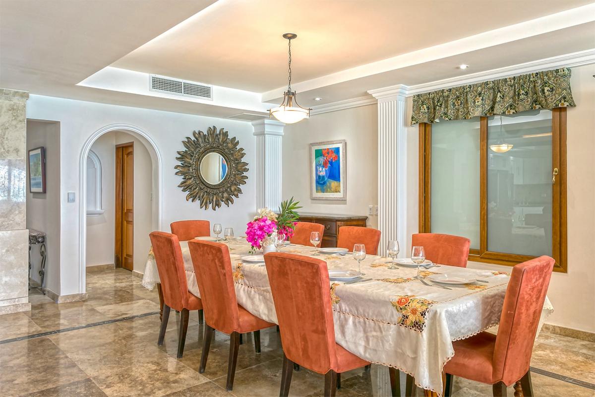 Villa rental St Martin - Indoor dining table